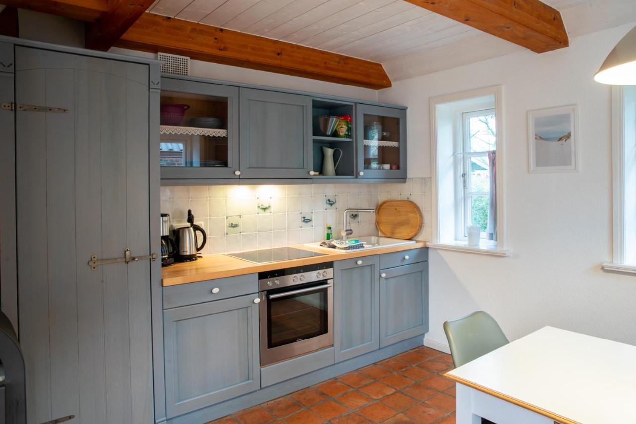 Ferienwohnung Oldsum Esterno foto