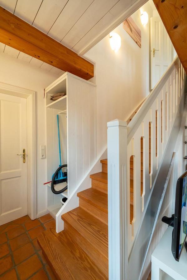 Ferienwohnung Oldsum Esterno foto